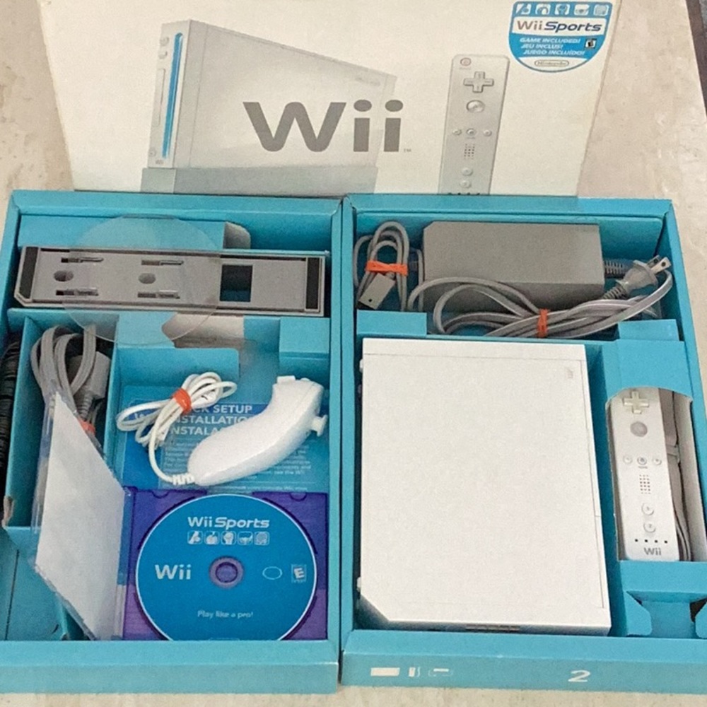 Nintendo Wii Console & Wii Sports Game RVL-001 Console Complete In Box - Picture 13 of 14